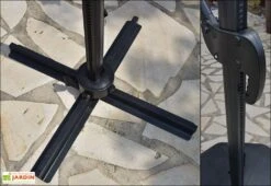 Parasol Déporté 3 Têtes 4,6 M En Aluminium Et Toile Taupe - Deporwide -Promos Grillet Jardin Boutique parasol deporte aluminium grande toile taupe 460cm 5 1