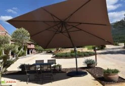 Parasol Déporté 4 X 3 M Aluminium Toile Taupe + Housse – Lesun -Promos Grillet Jardin Boutique parasol deporte aluminium toile taupe 3x4m lesun 3