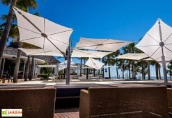 Parasol Déporté 250 Cm - Spectra Multi Toile Sunbrella -Promos Grillet Jardin Boutique parasol deporte spectra multi 250cm umbrosa 1 1